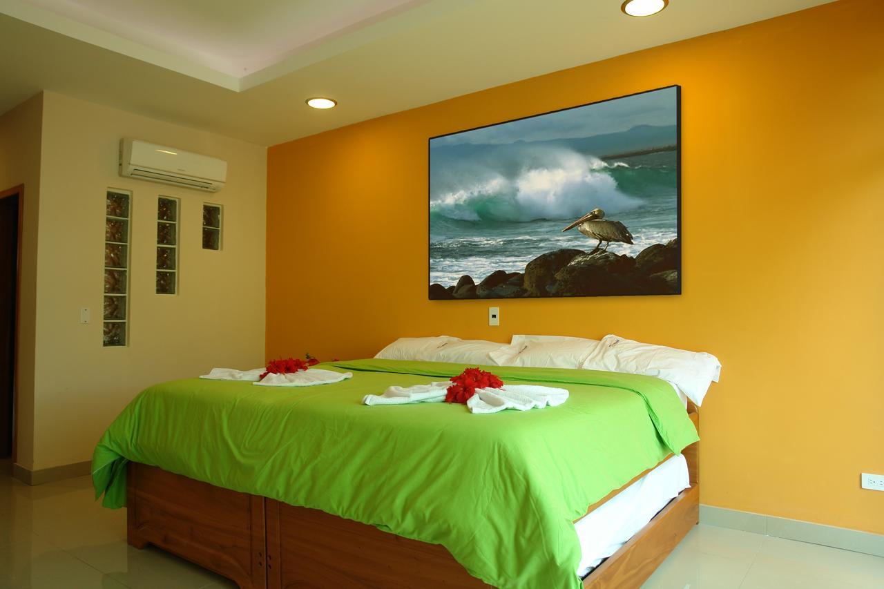 Galapagos Tortuga Bay Hotell Puerto Ayora  Exteriör bild