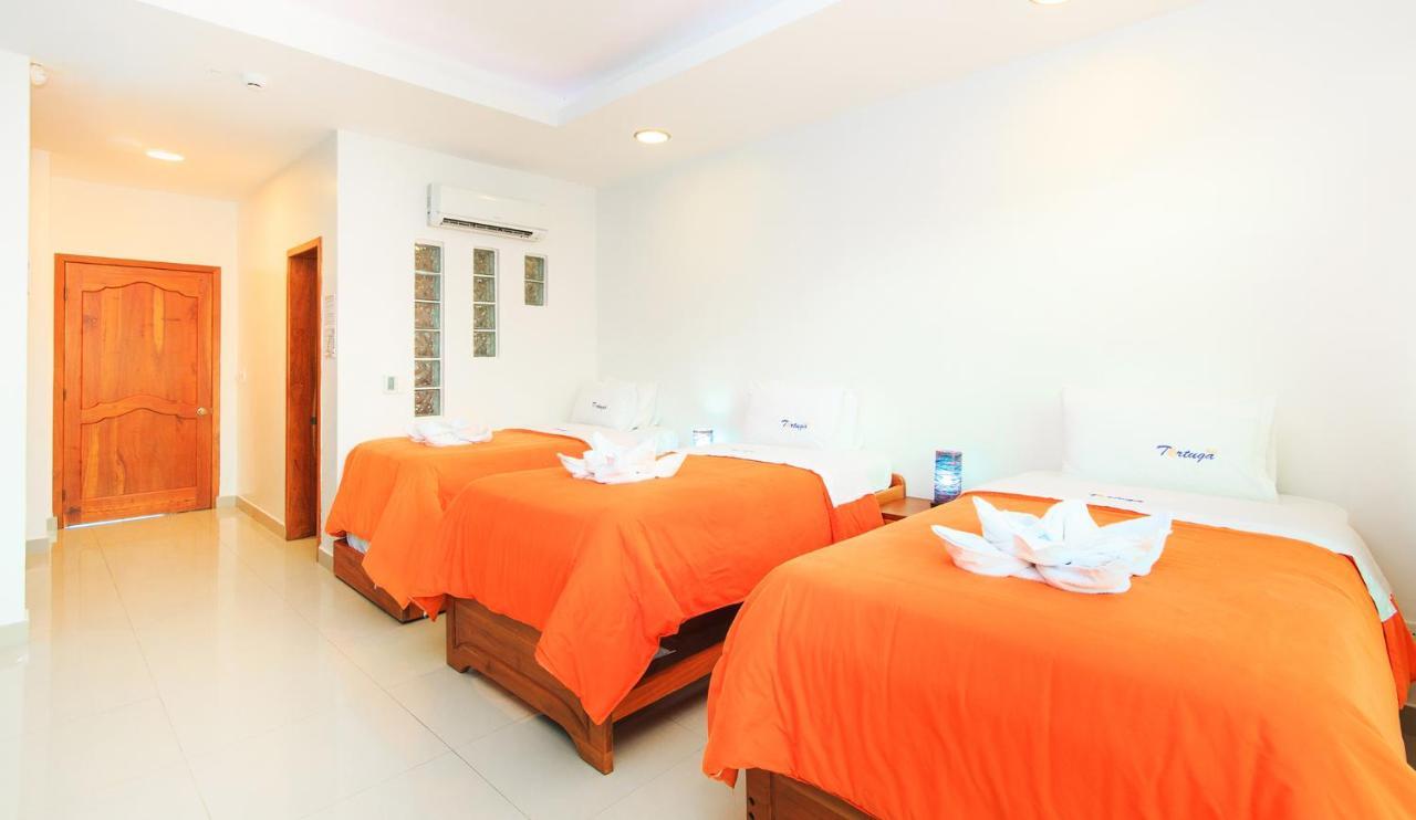 Galapagos Tortuga Bay Hotell Puerto Ayora  Exteriör bild