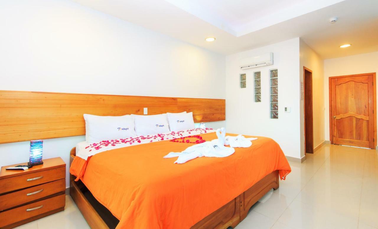 Galapagos Tortuga Bay Hotell Puerto Ayora  Exteriör bild